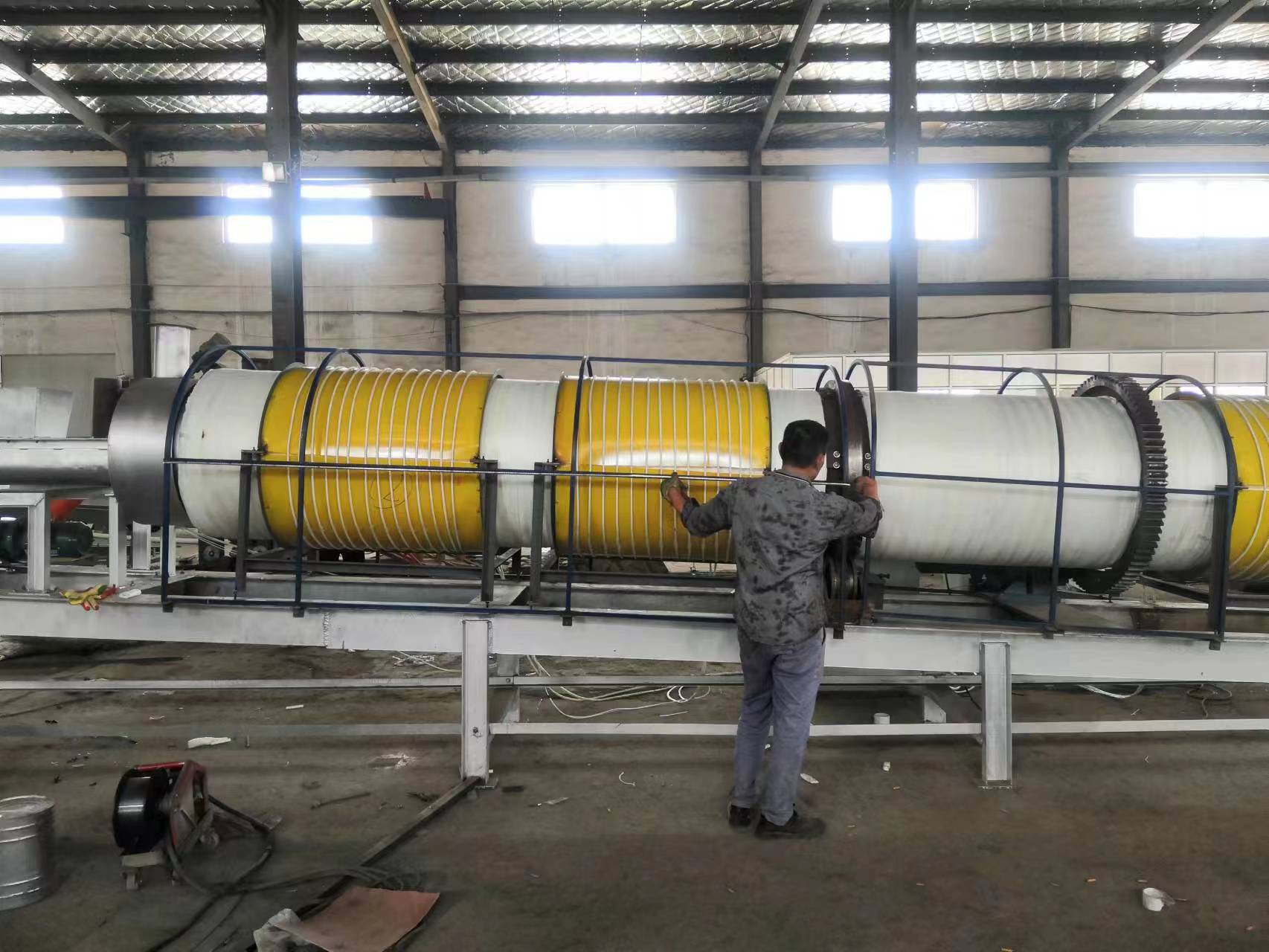電磁加熱器在滾筒烘干機中的應用優勢